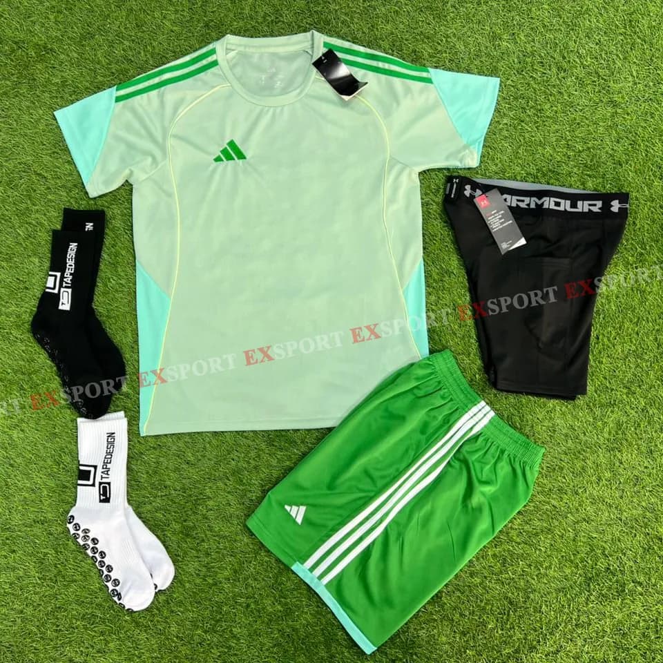 Set Adidas Tiro 25 Competition Training Vert