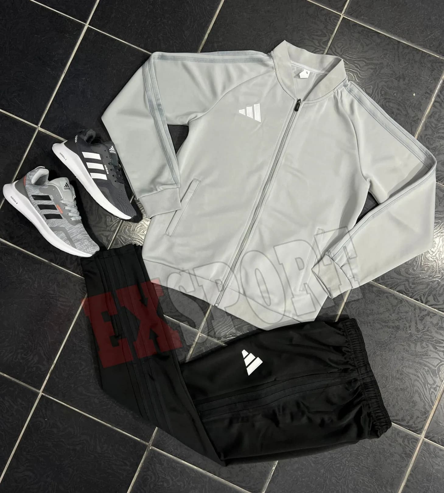 Survêtement Adidas Gris