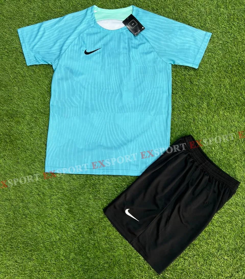 Set Nike Competition Training Bleu