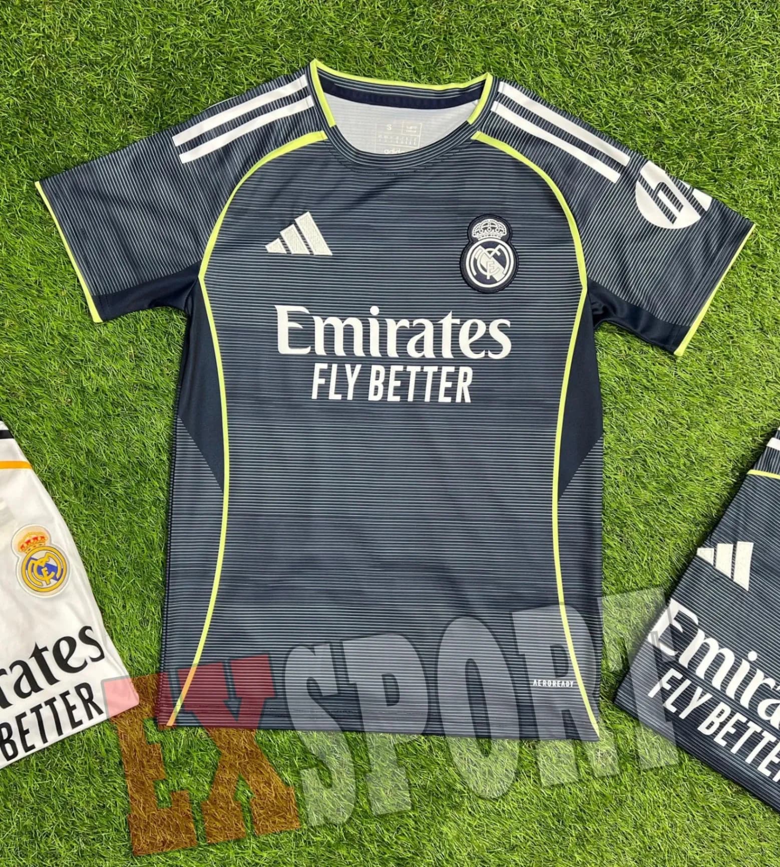 Maillot Extérieur Version Fan Real Madrid 2025-2026