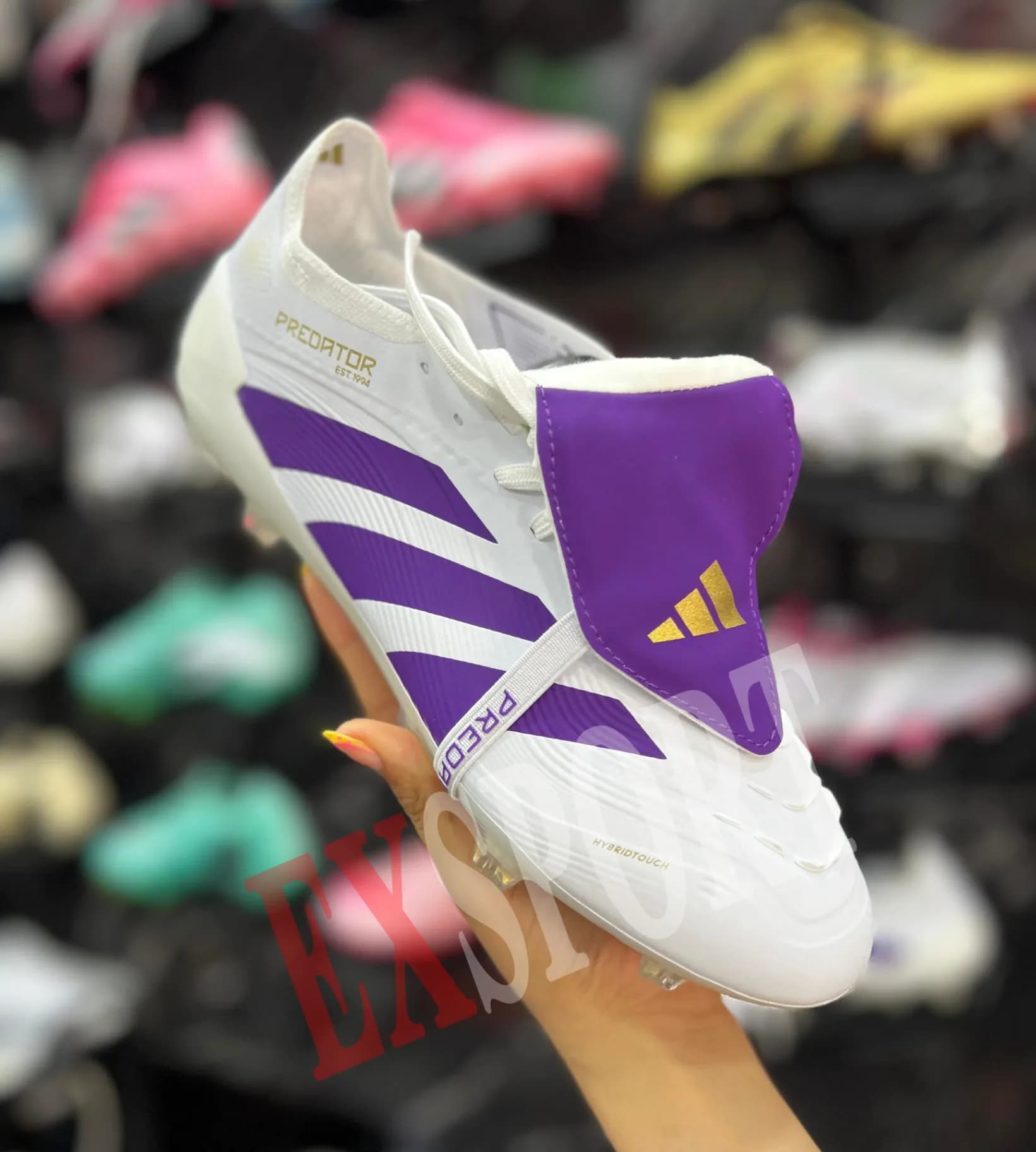 Crampon Adidas Predator Elite FT (Fold-Over Tongue)