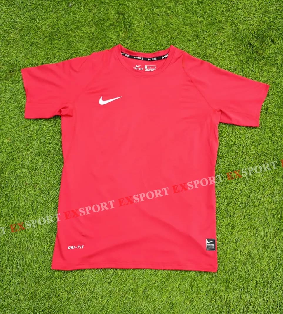 T-shirt de Sport Nike Dri-FIT – Rouge
